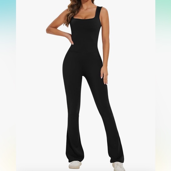 OQQ NWOT S BLACK RIBBED TUMMY SUPPORT FLARE LEG WORKOUT YOGA JUMPSUIT - Picture 1 of 3